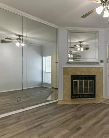 $1,050 | 921 Marine Street, Unit 205, Galveston, TX 77550