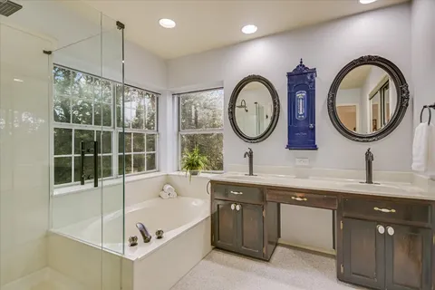 $998,000 | 7001 Midwood Parkway, Austin, TX 78736