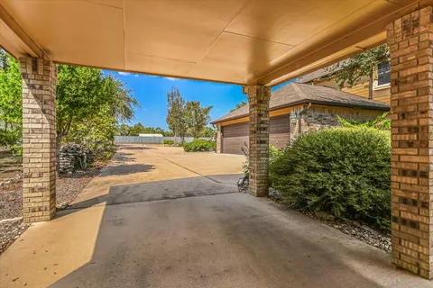 $998,000 | 7001 Midwood Parkway, Austin, TX 78736