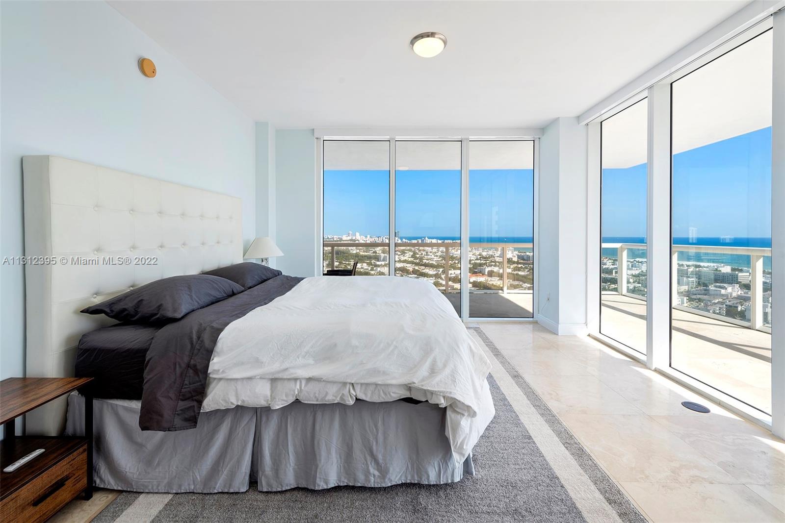 450 Alton Road, Unit 3010 Miami Beach, FL 33139 - Photo 15 of 66