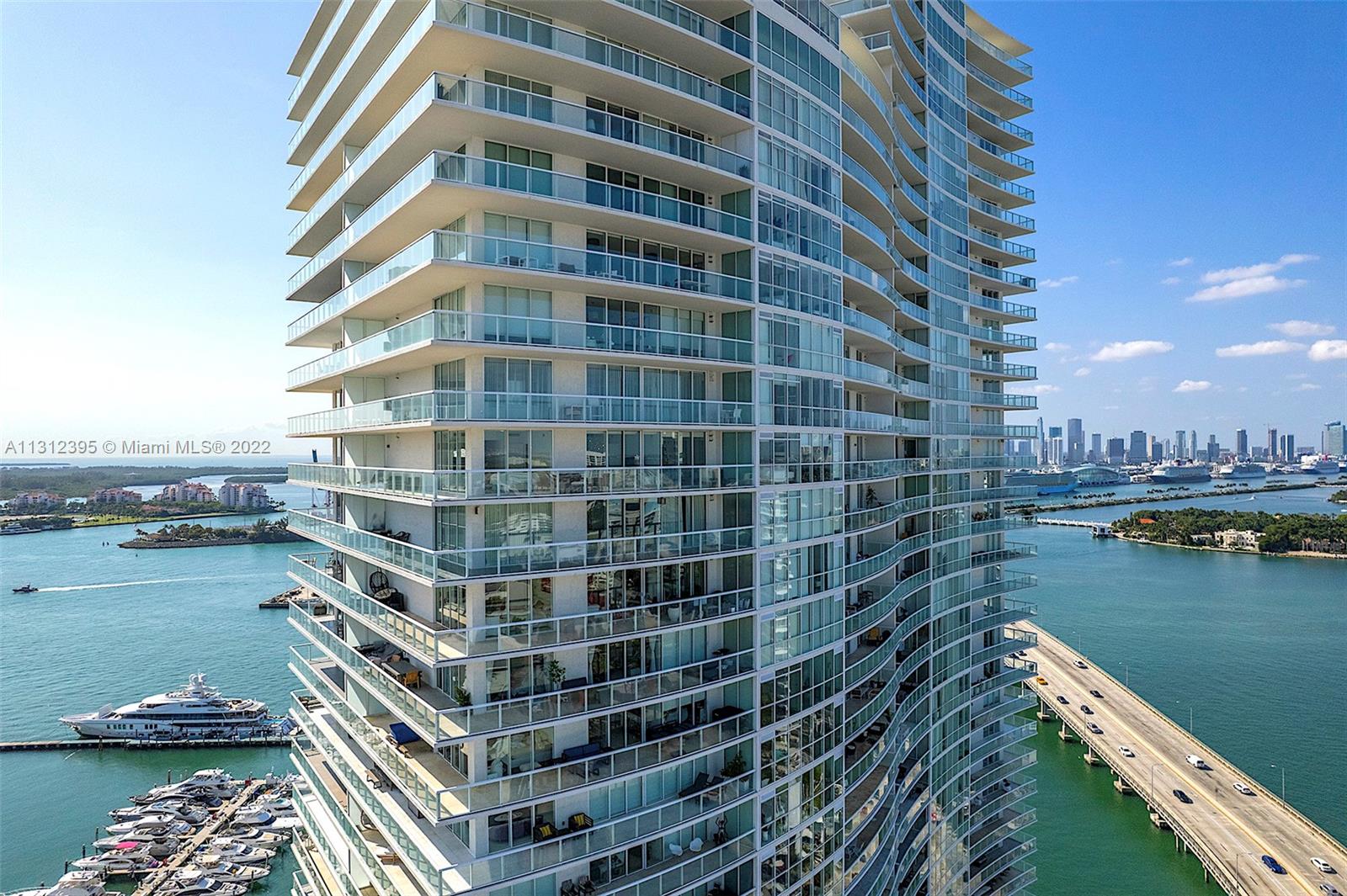 450 Alton Road, Unit 3010 Miami Beach, FL 33139 - Photo 3 of 66