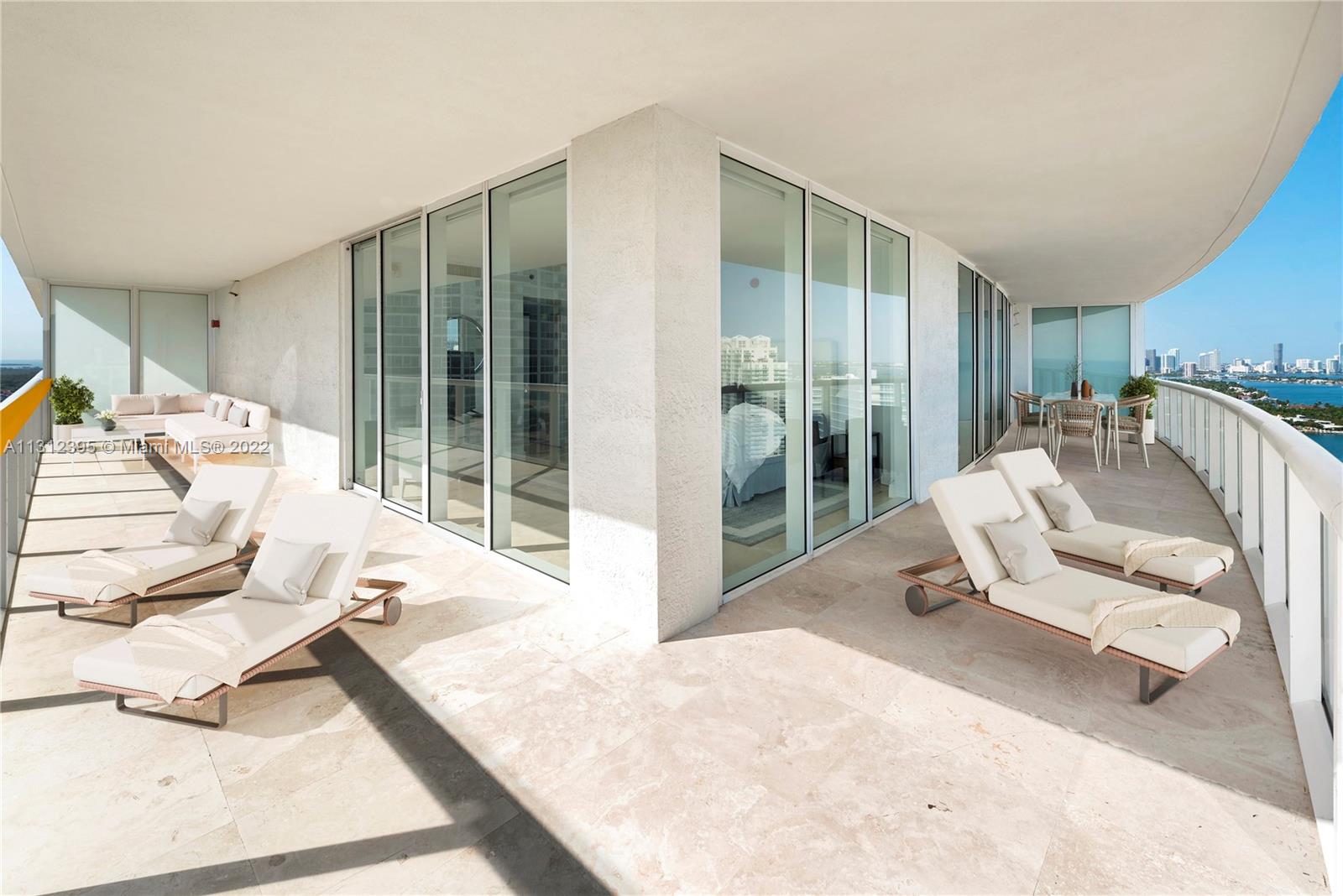 450 Alton Road, Unit 3010 Miami Beach, FL 33139 - Photo 5 of 66