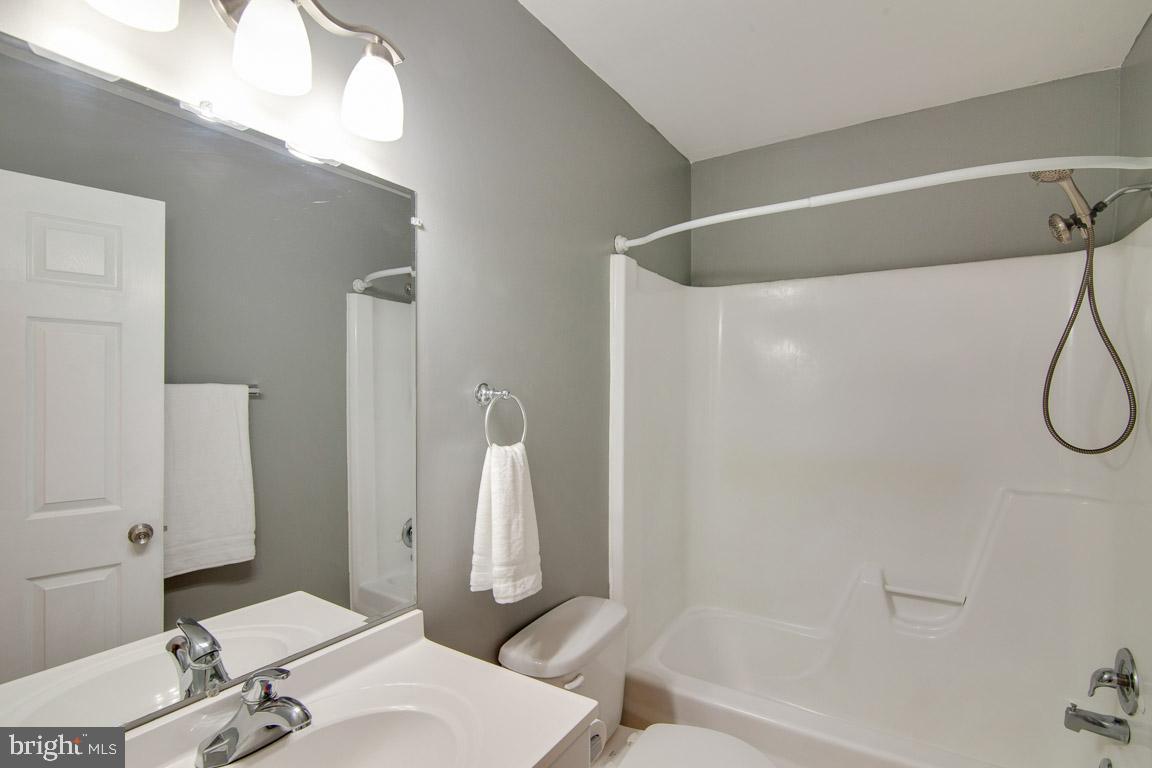 7446 Autumn Road Rapidan, VA 22733 - Photo 16 of 35 Gallery Image 16