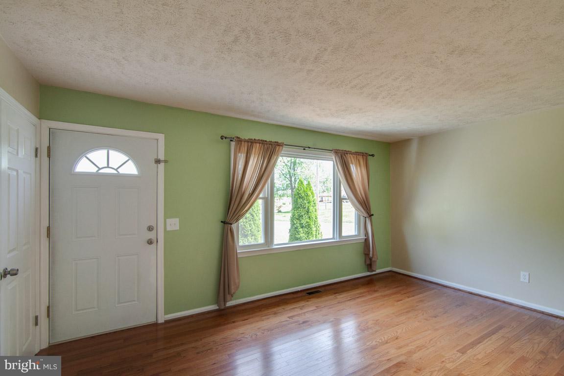 7446 Autumn Road Rapidan, VA 22733 - Photo 5 of 35 Gallery Image 5