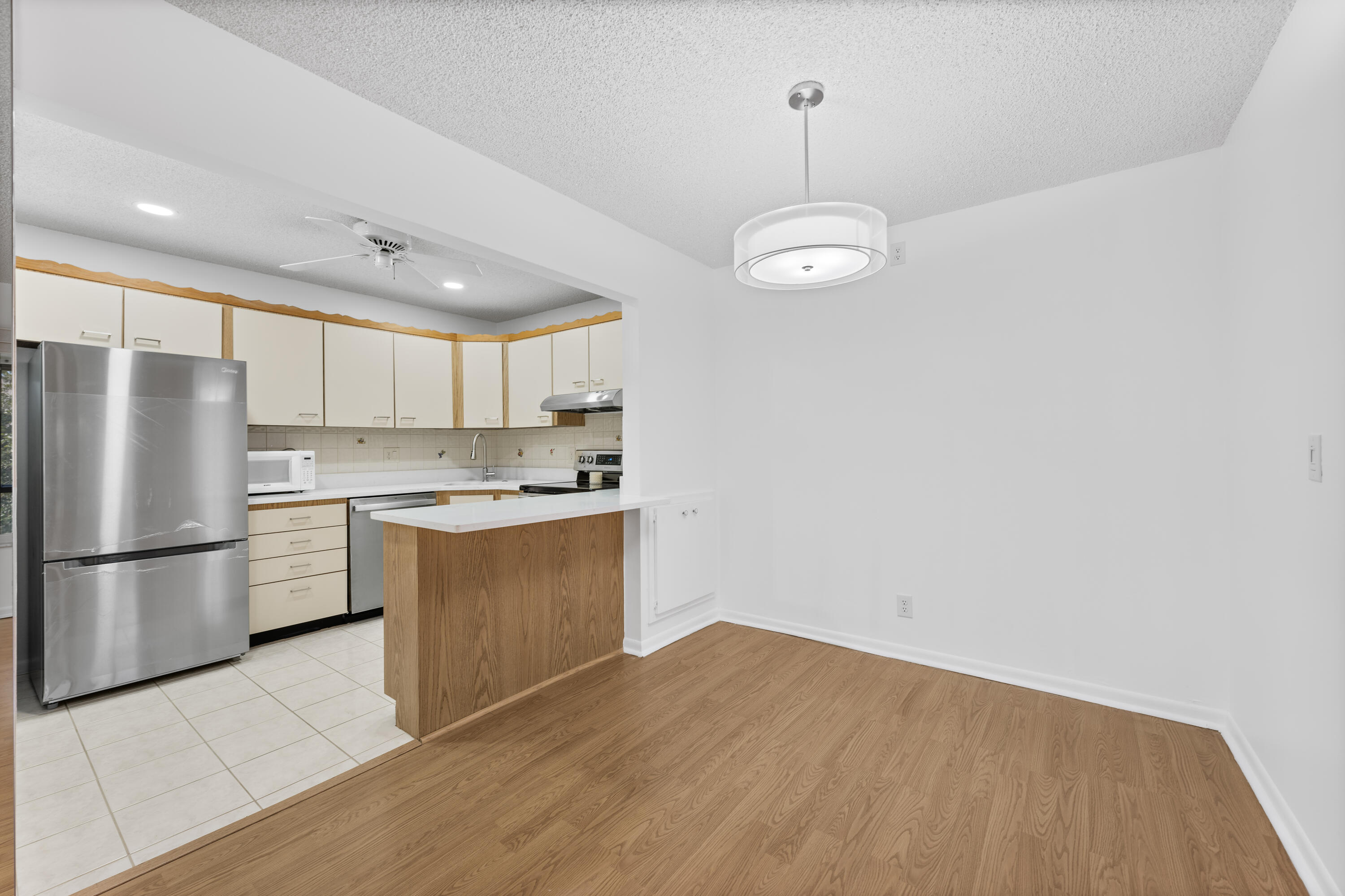 313 Pine Ridge Circle, Unit C2 Greenacres, FL 33463 - Photo 6 of 24 313 Pine Ridge Cir, C2