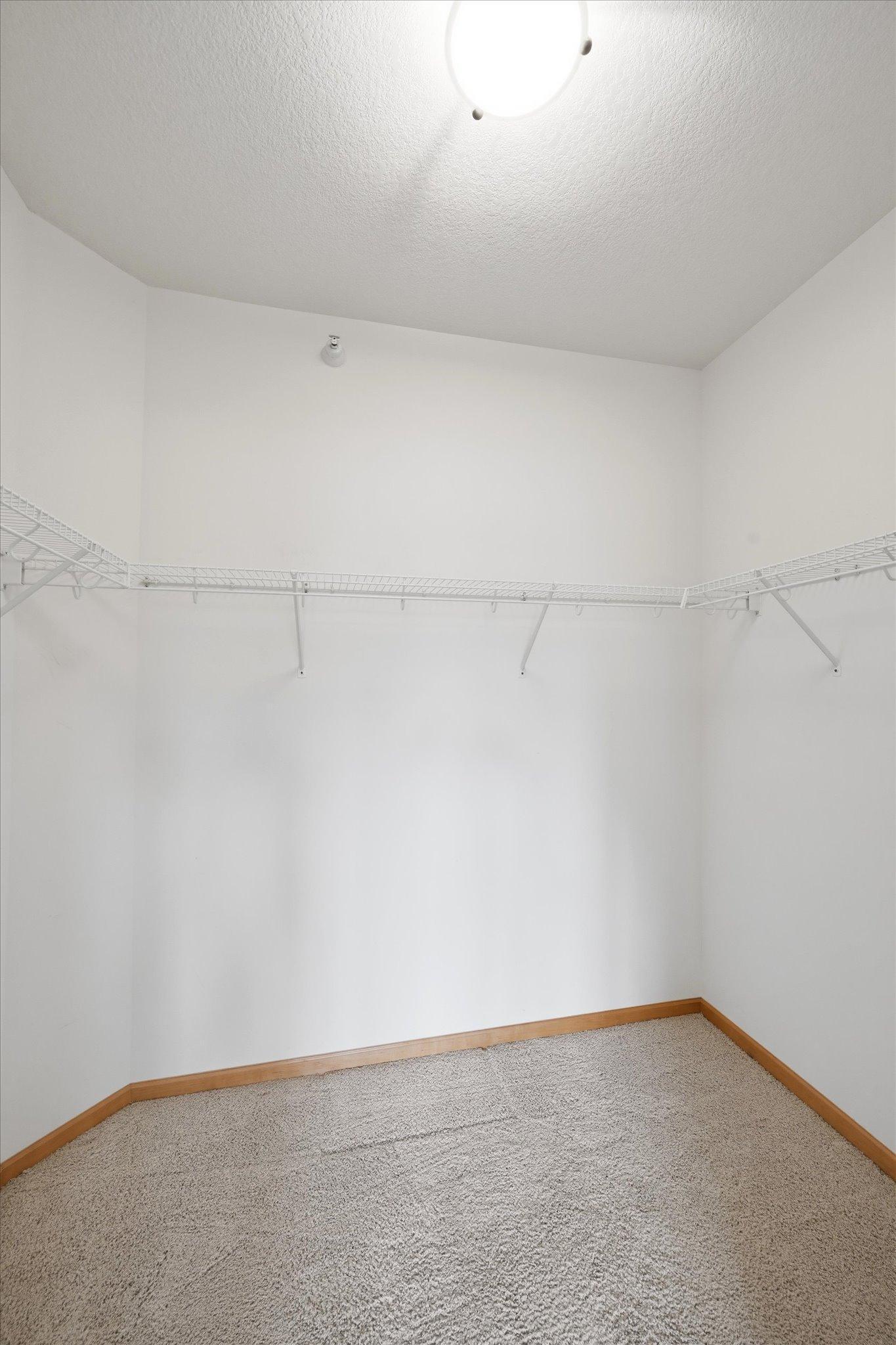2550 38th Avenue Northeast, Unit 213 St. Anthony, MN 55421 - Photo 26 of 37