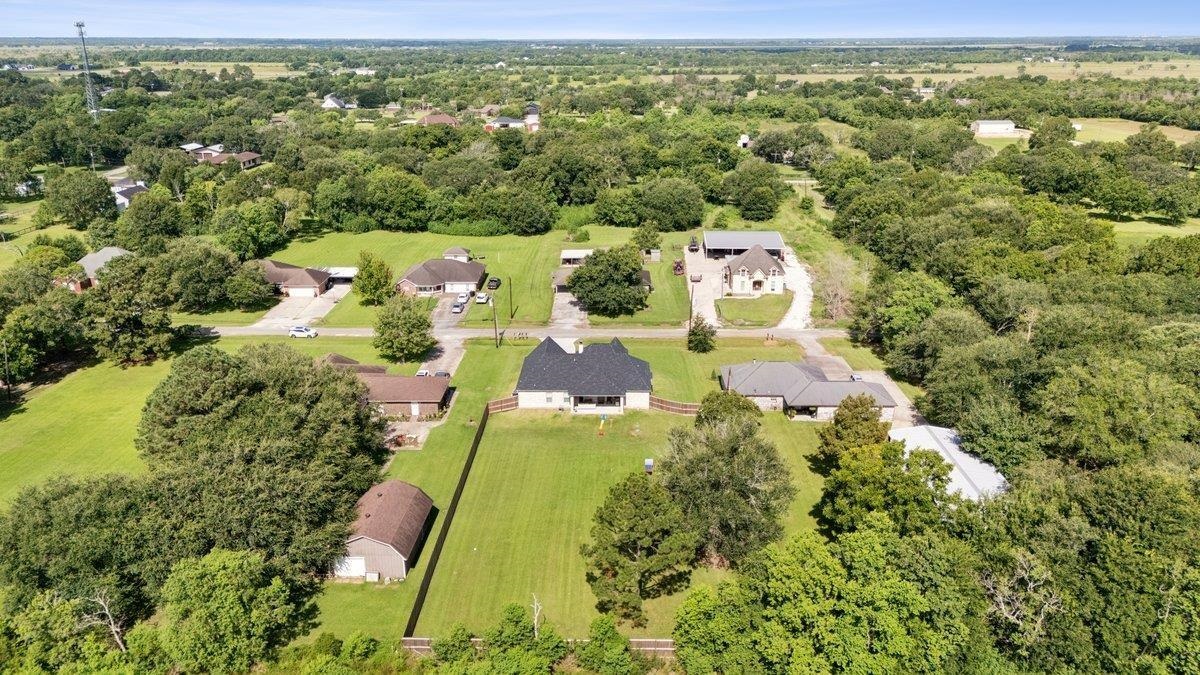 11560 Davidson Road Beaumont, TX 77705 - Photo 3 of 38