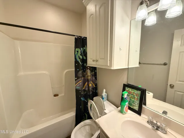 $245,000 | 129 Southwood Drive, Canton, MS 39046