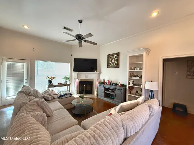 $245,000 | 129 Southwood Drive, Canton, MS 39046