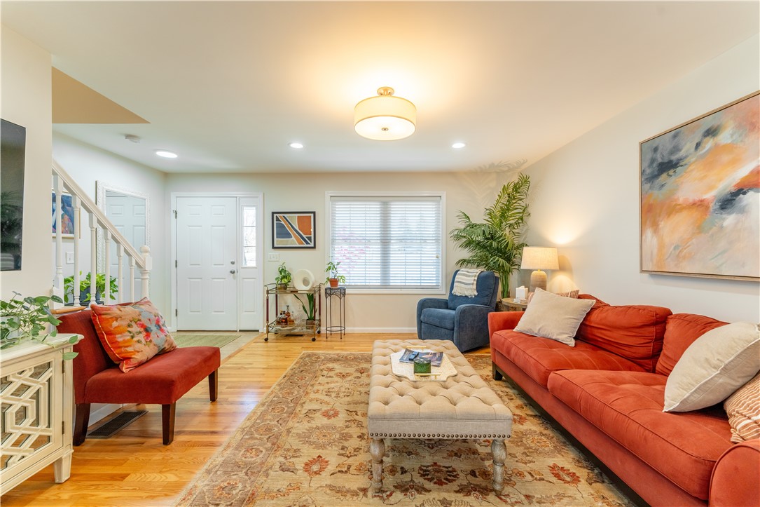 284 Old Forge Road Warwick, RI 02818 - Photo 12 of 36