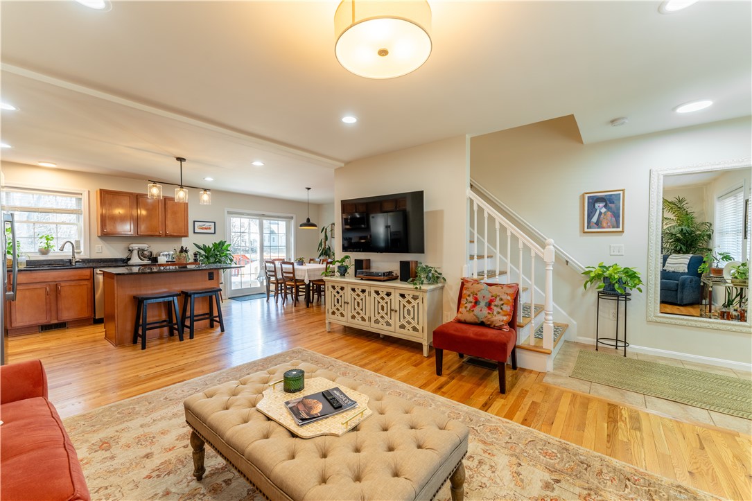 284 Old Forge Road Warwick, RI 02818 - Photo 14 of 36