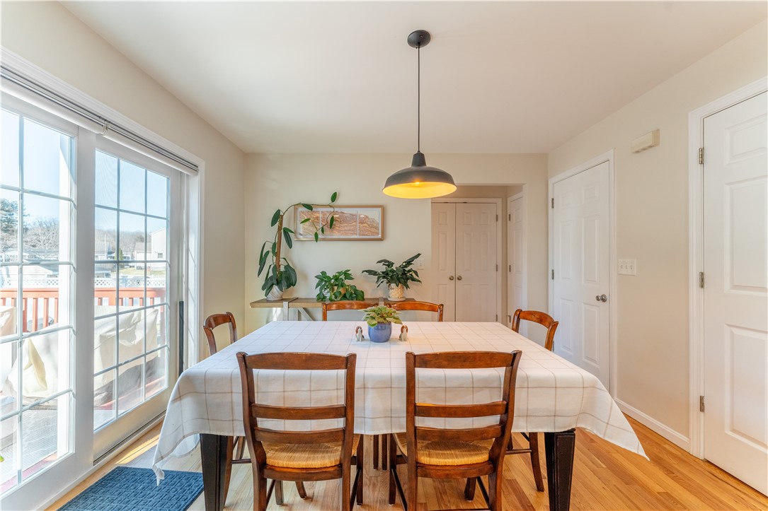 284 Old Forge Road Warwick, RI 02818 - Photo 20 of 36