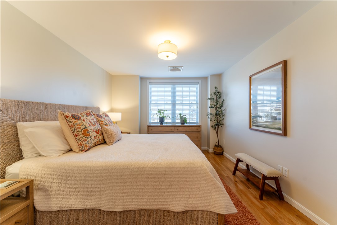 284 Old Forge Road Warwick, RI 02818 - Photo 23 of 36