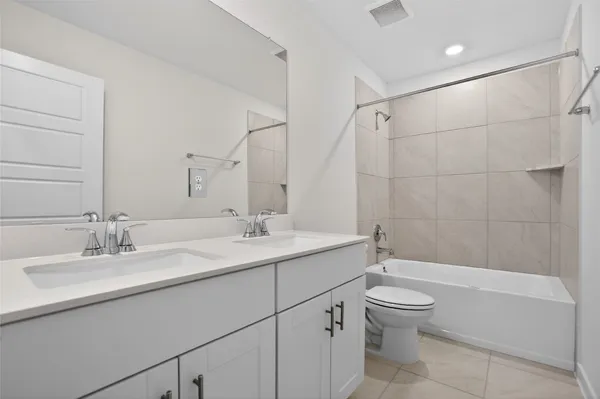 $2,450 | 422 Gram Hill Drive, Montgomery, TX 77316