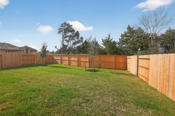 $2,450 | 422 Gram Hill Drive, Montgomery, TX 77316
