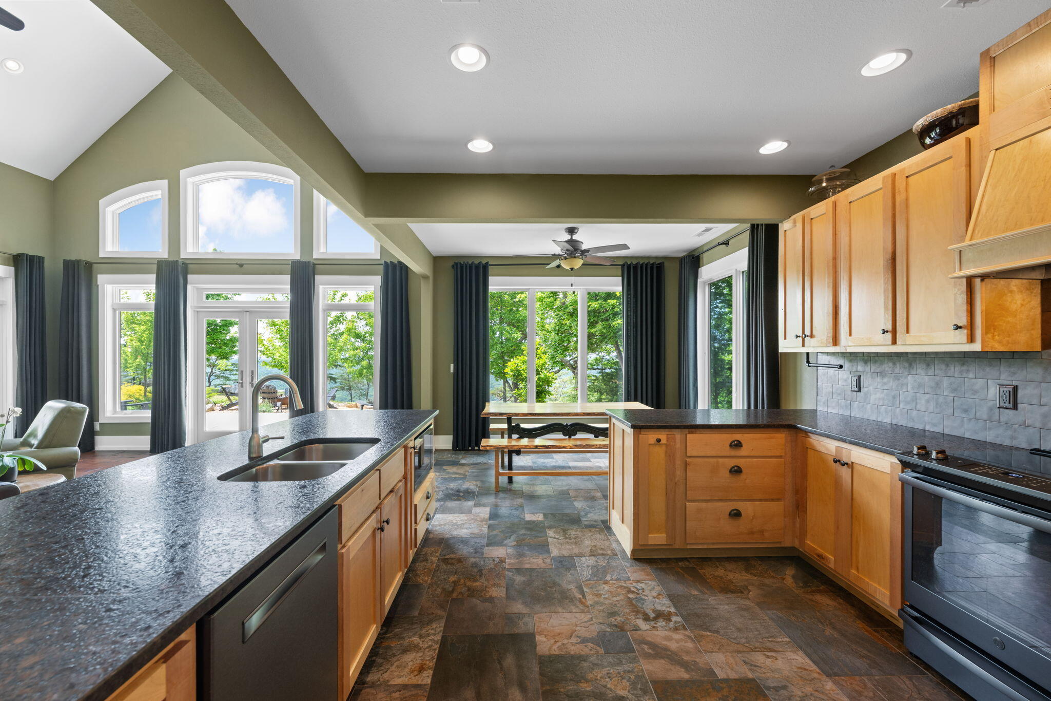 3099 Sunset Drive Rising Fawn, GA 30738 - Photo 19 of 85 30-web-or-mls-DSC_1735