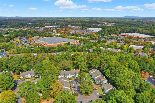 $309,900 | 4053 Whitehall Way, Alpharetta, GA 30004