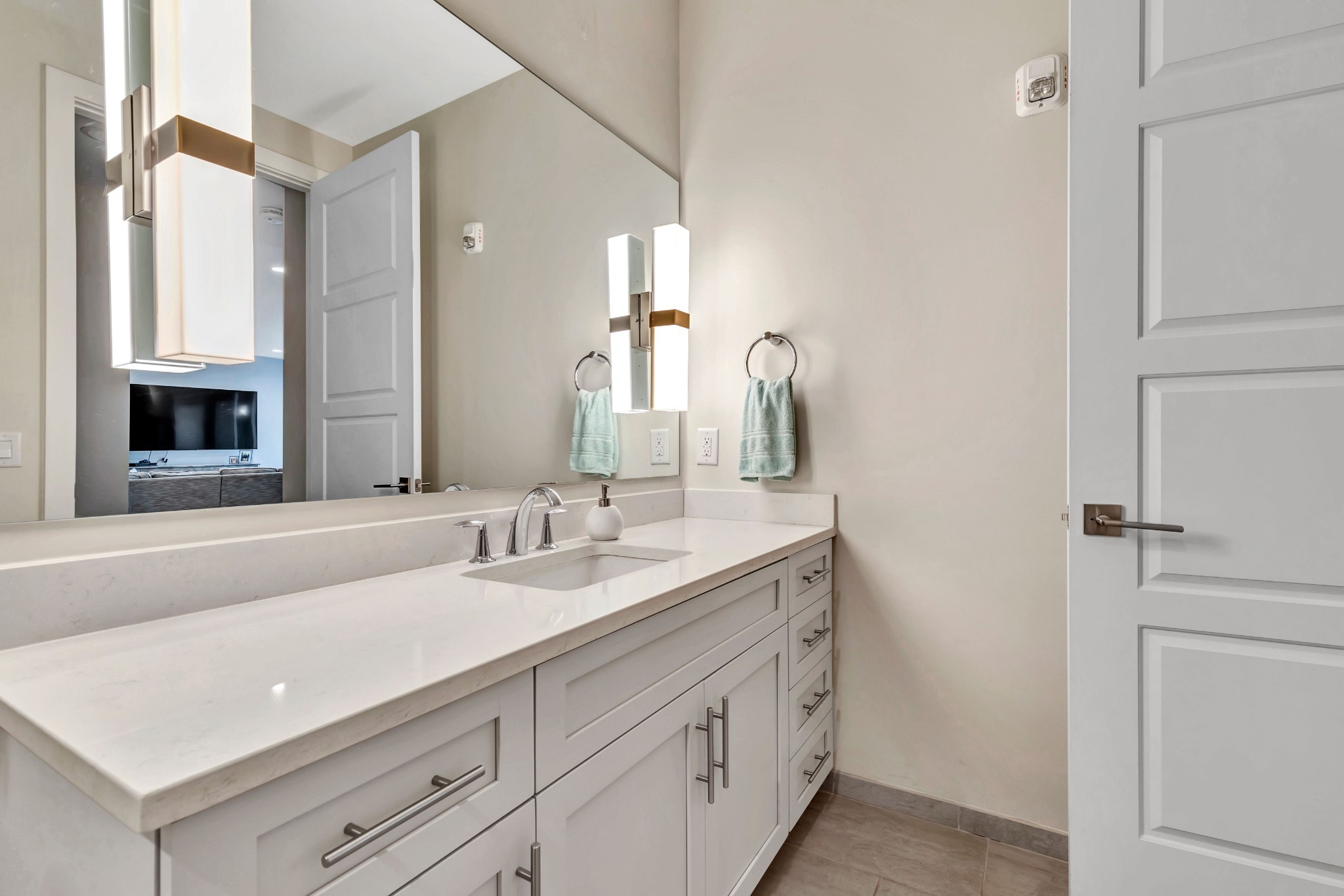 20 Rutledge Street, Unit 106 Nashville, TN 37210 - Photo 22 of 54 Gallery Image 22