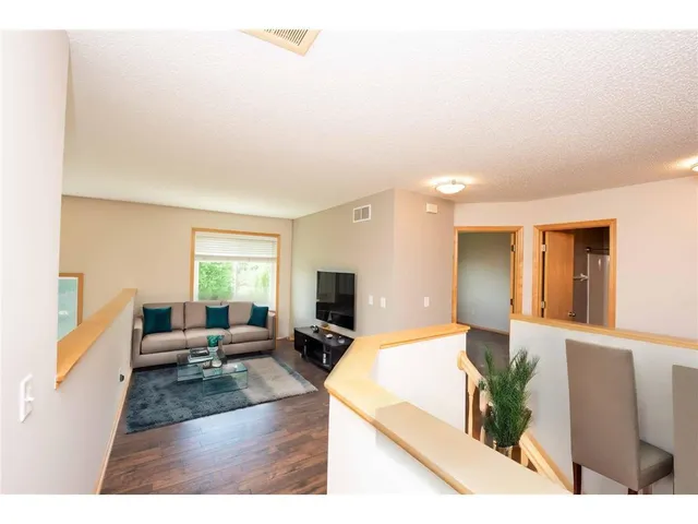 $3,200 | 9801 78th Street South, Cottage Grove, MN 55016