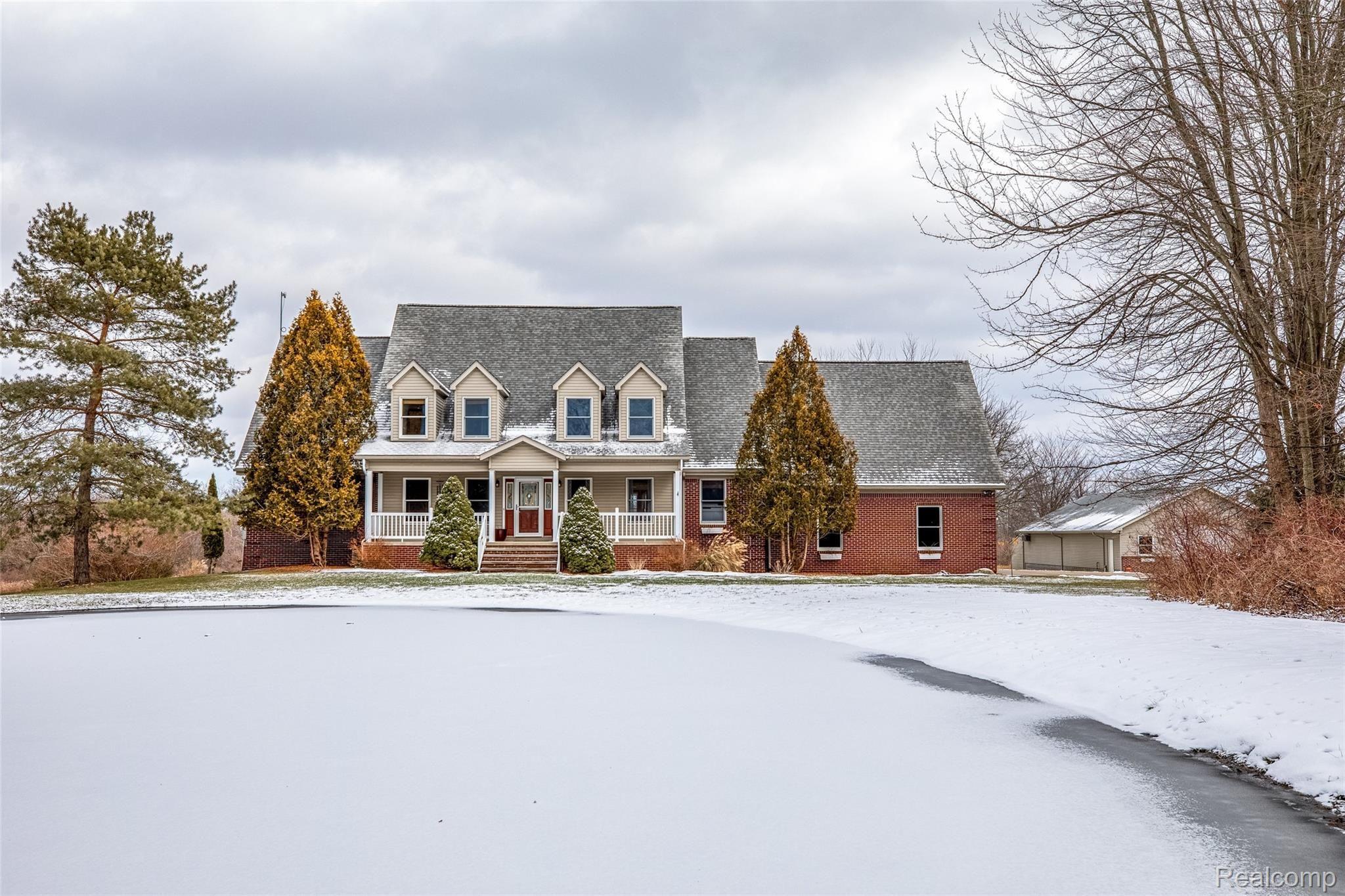 79580 Hipp Road Romeo, MI 48065 - Photo 5 of 97 5.Front