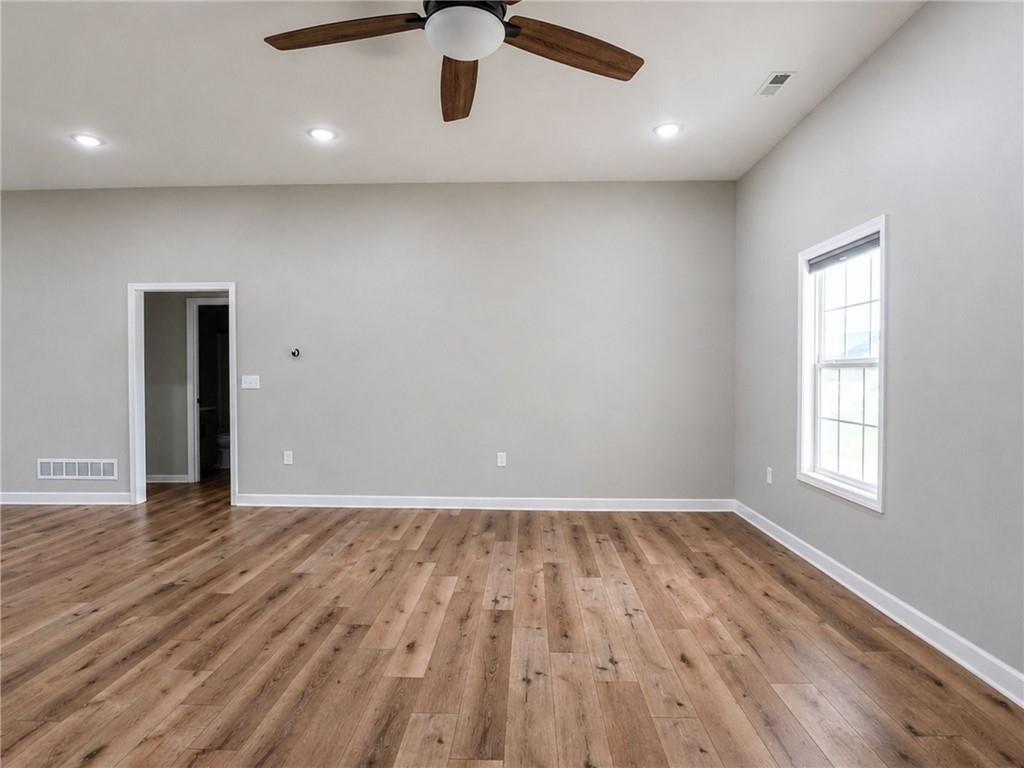 73 Southeast 451st Road Warrensburg, MO 64093 - Photo 5 of 26