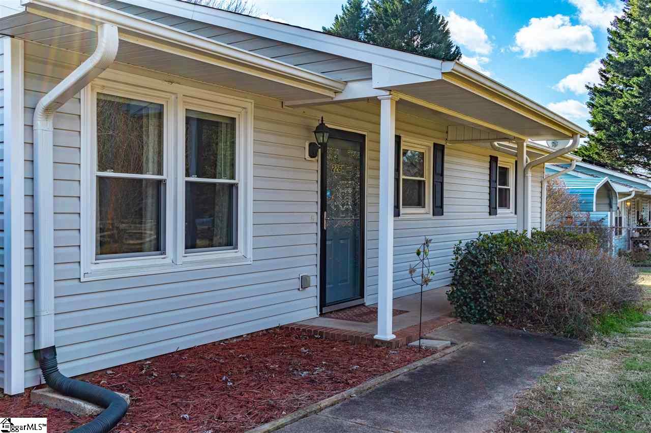 226 Wingo Road Wellford, SC 29385 - Photo 16 of 30 Gallery Image 16