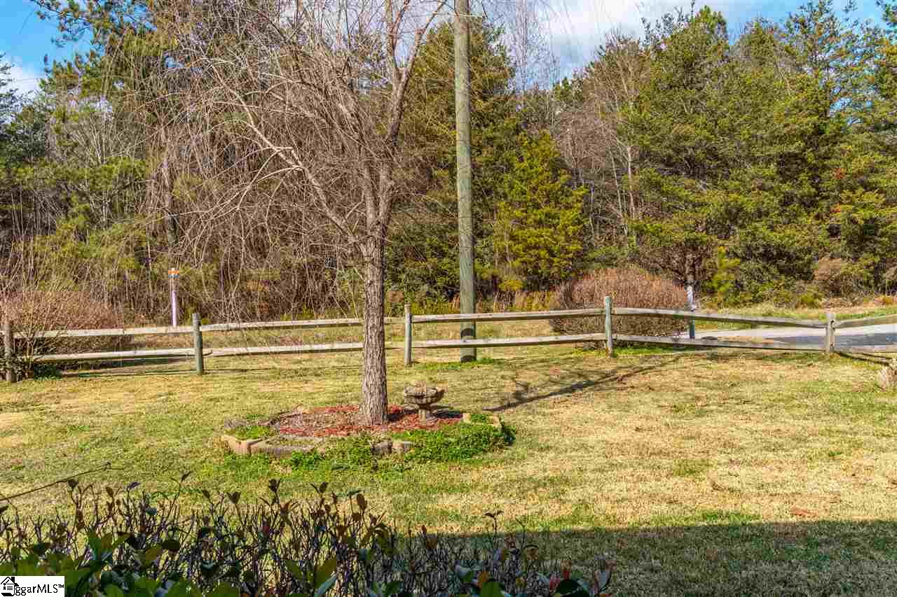 226 Wingo Road Wellford, SC 29385 - Photo 17 of 30 Gallery Image 17