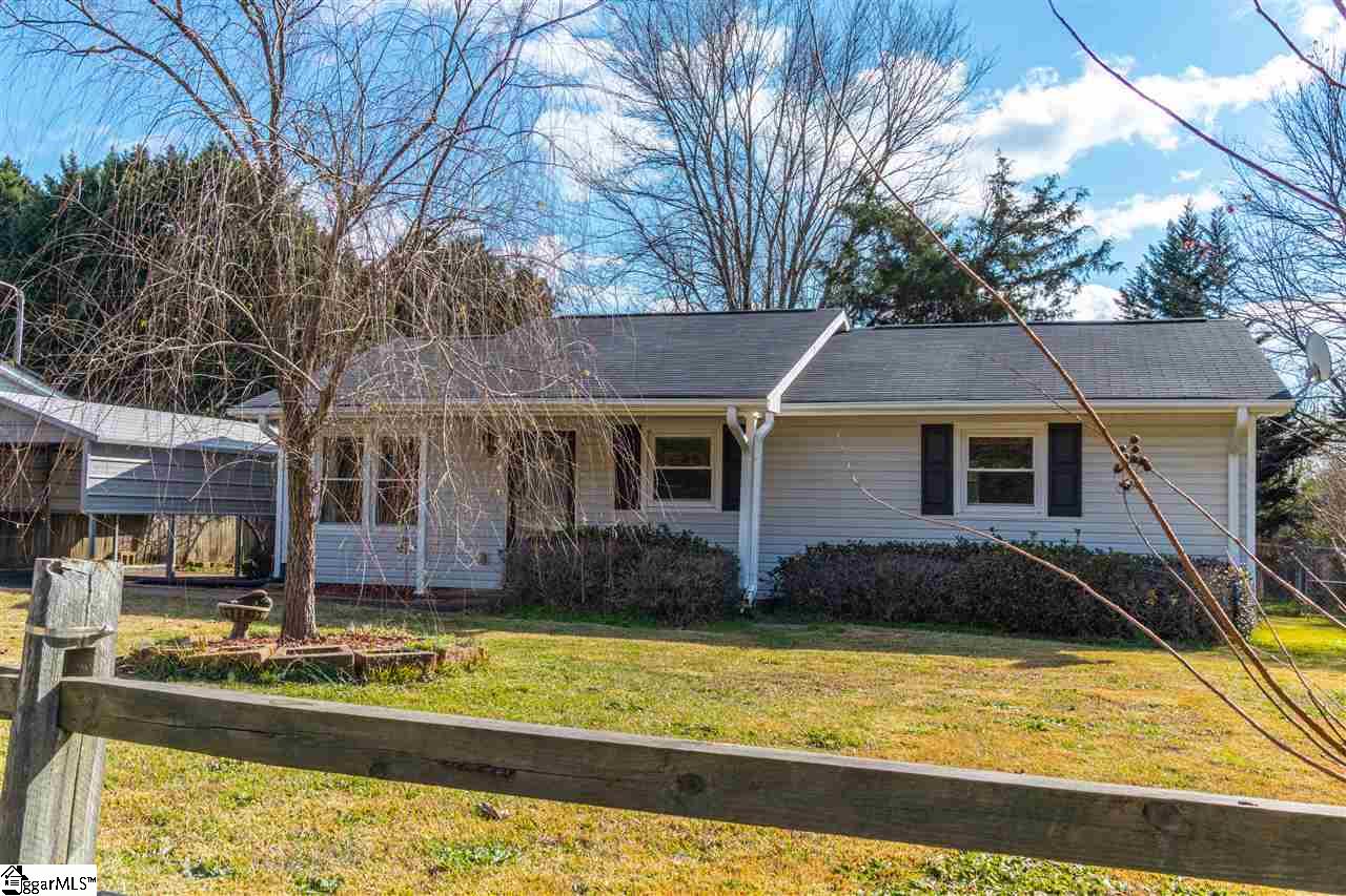 226 Wingo Road Wellford, SC 29385 - Photo 9 of 30 Gallery Image 9