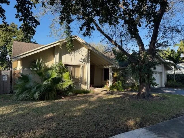 $689,000 | 14241 Southwest 106th Terrace, Miami, FL 33186