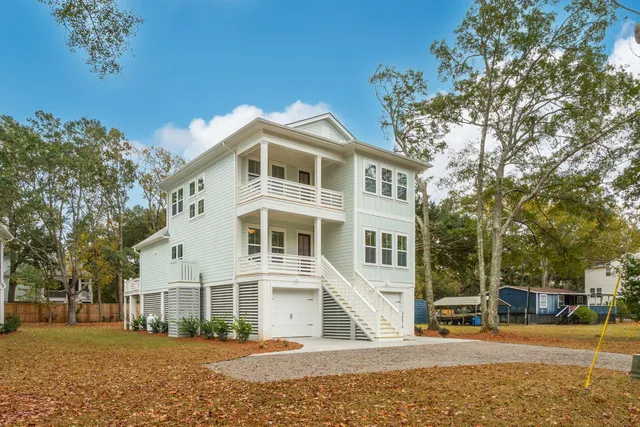 $1,075,000 | 3651 A Pandora Drive, Mount Pleasant, SC 29466