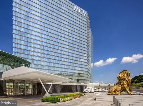 $950,000 | 715 River Mist Drive, Unit 177, Oxon Hill, MD 20745