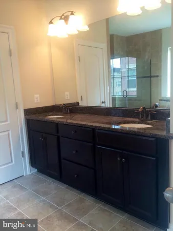 $950,000 | 715 River Mist Drive, Unit 177, Oxon Hill, MD 20745