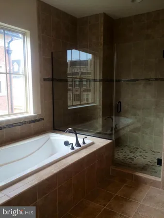 $950,000 | 715 River Mist Drive, Unit 177, Oxon Hill, MD 20745