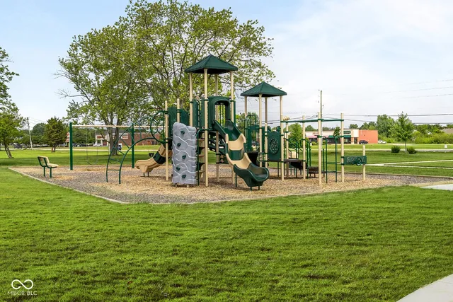 $329,990 | 5136 Rolling Meadow Boulevard, Indianapolis, IN 46237