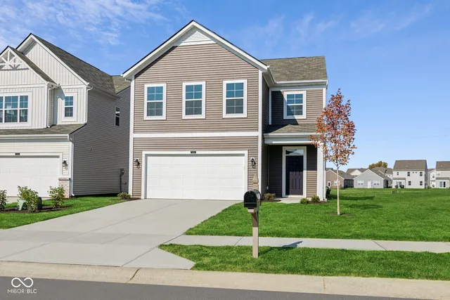 $329,990 | 5136 Rolling Meadow Boulevard, Indianapolis, IN 46237