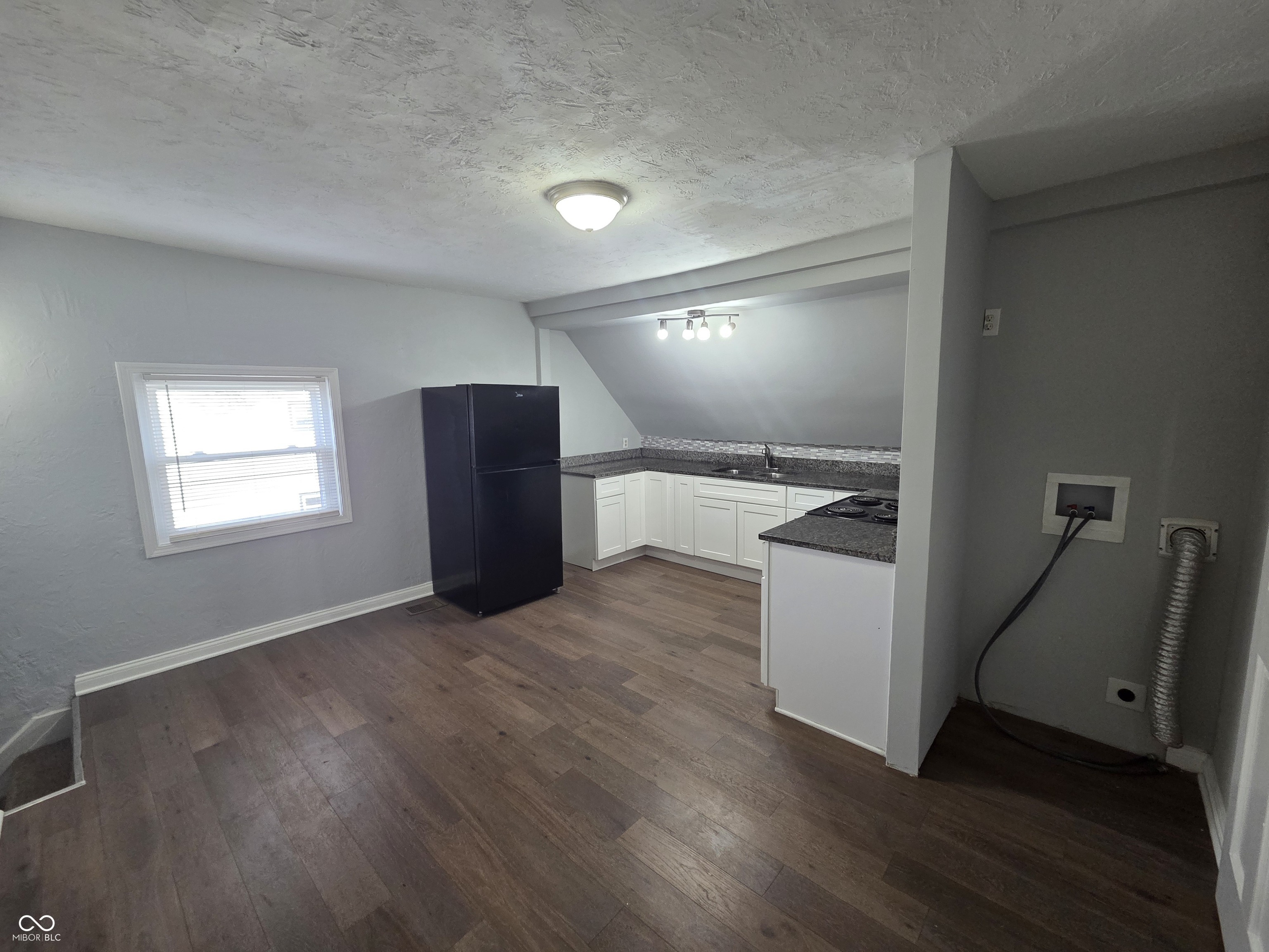 2805 Unit 2 Boulevard Place Indianapolis, IN 46208 - Photo 4 of 11