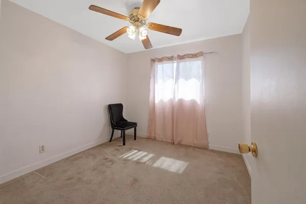 $315,000 | 10840 Beverly Drive, Hanford, CA 93230