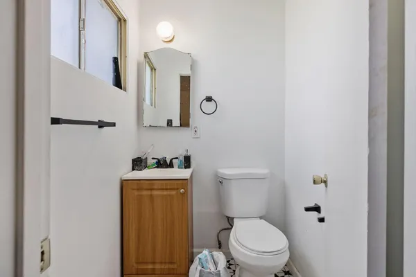 $315,000 | 10840 Beverly Drive, Hanford, CA 93230