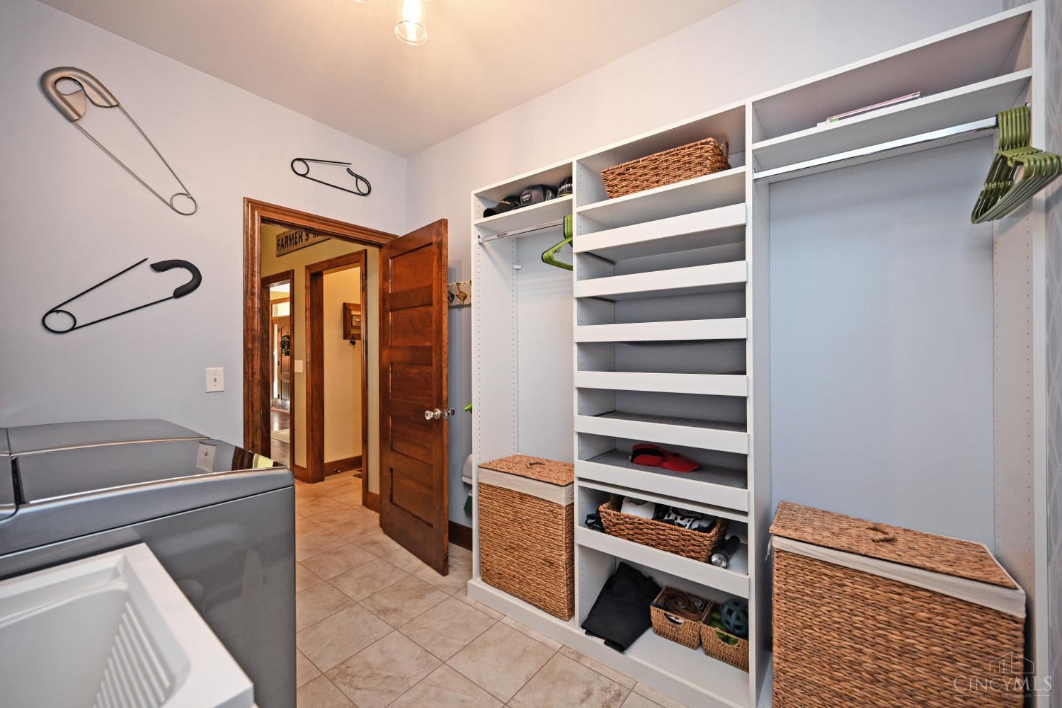 6986 Paddison Road Cincinnati, OH 45230 - Photo 37 of 61 Gallery Image 37