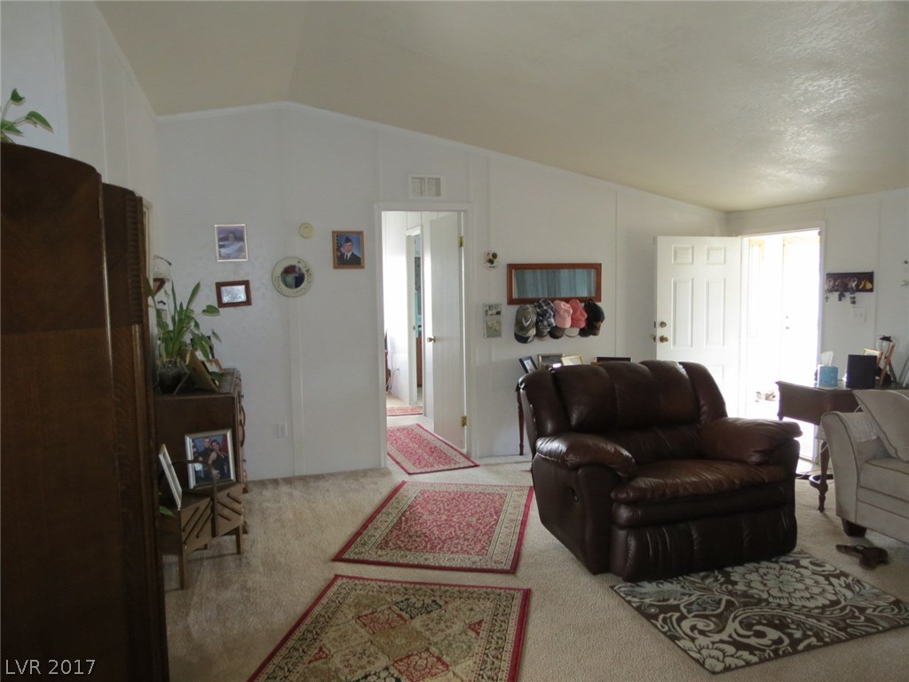 2880 West Gamebird Road Pahrump, NV 89048 - Photo 10 of 35 Gallery Image 10