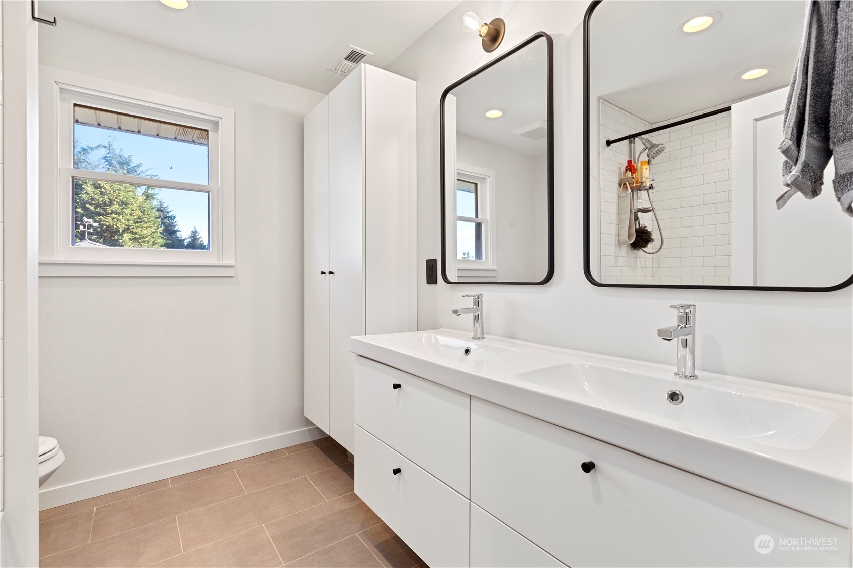 1649 Layton Road Freeland, WA 98249 - Photo 19 of 35 Gallery Image 19