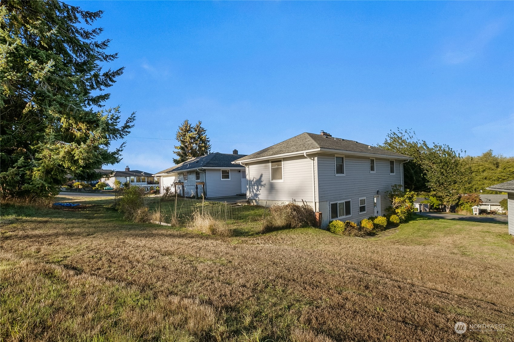 1649 Layton Road Freeland, WA 98249 - Photo 26 of 35 Gallery Image 26