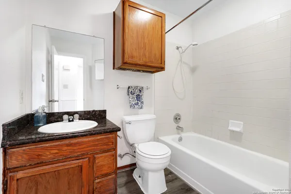 $1,745 | 6943 Sunshine Tree Drive, San Antonio, TX 78249