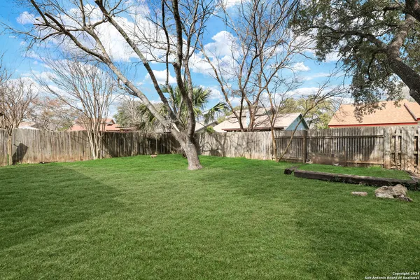 $1,745 | 6943 Sunshine Tree Drive, San Antonio, TX 78249