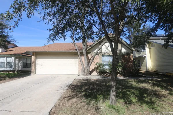 $1,745 | 6943 Sunshine Tree Drive, San Antonio, TX 78249