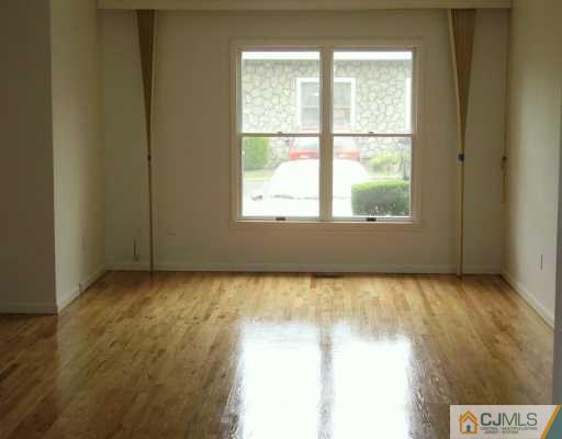 5008 Hana Road, Unit 5008 Edison, NJ 08817 - Photo 3 of 8 Gallery Image 3