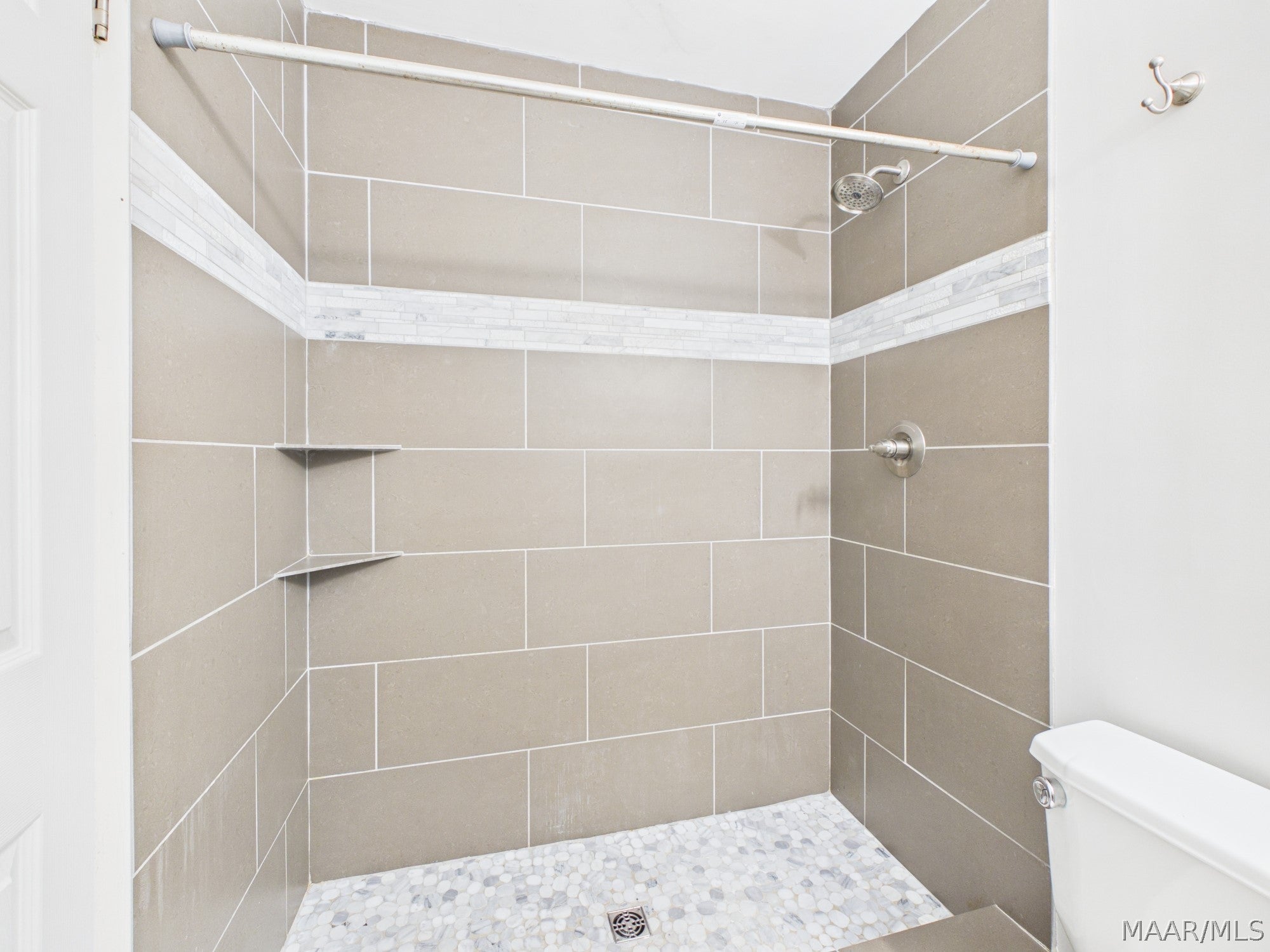 216 Woodvale Road Prattville, AL 36067 - Photo 23 of 42 Gallery Image 23