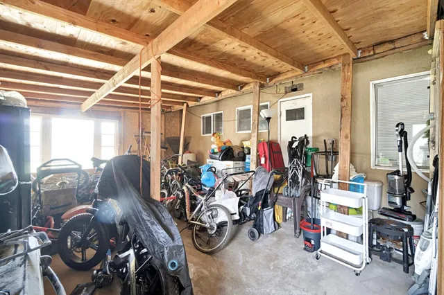 $269,000 | 1007 West Woodward Avenue, Fresno, CA 93706