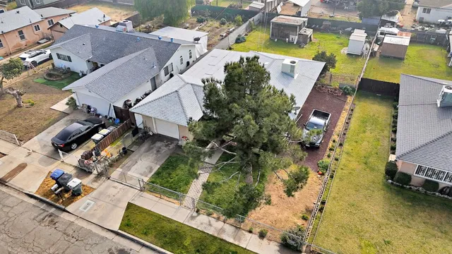 $269,000 | 1007 West Woodward Avenue, Fresno, CA 93706