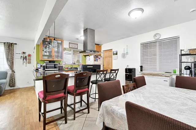 $269,000 | 1007 West Woodward Avenue, Fresno, CA 93706